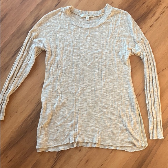 3pc Sweater Bundle - Picture 2 of 8